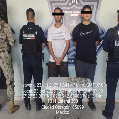 POLICÍA MUNICIPAL Y MARINA, DETIENEN A DOS PERSONAS POR DELITOS CONTRA LA SALUD Y VEHÍCULO CON REPORTE DE ROBO